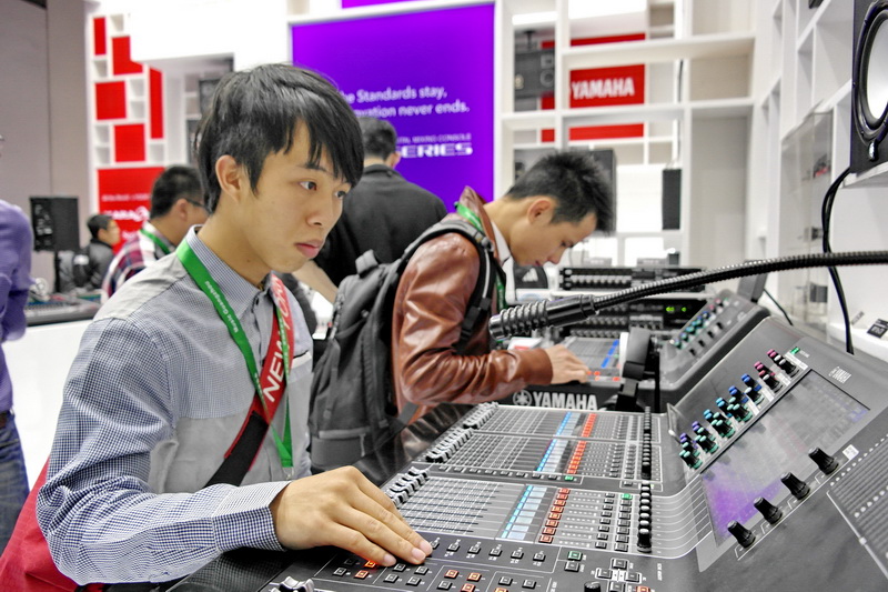 雅马哈携新一代MG系列调音台等产品亮相中国（广州）国际专业灯光、音响展览会 