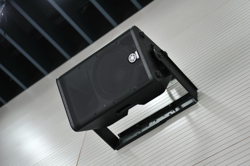 上海大众汽车有限公司新展示厅——固定安装系统中的DXR系列有源音箱