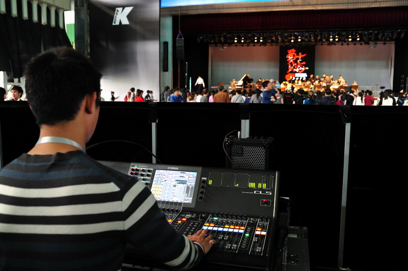 2012爵士上海音乐节——CL5数字调音台的多场次演出应用