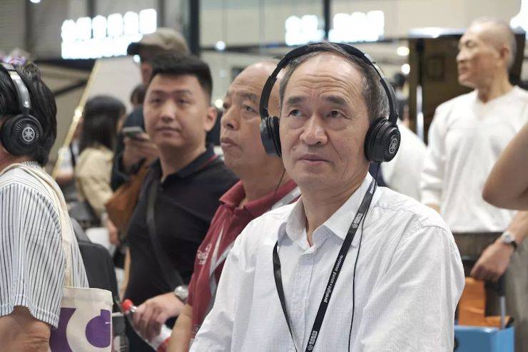 雅马哈高科技钢琴