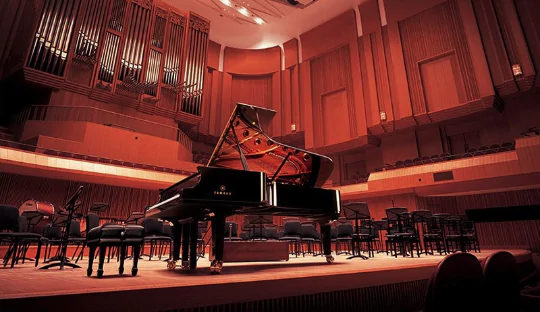 Yamaha YC61