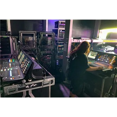Gabisom为2019年里约摇滚音乐节选择雅马哈RIVAGE PM数字混音系统
