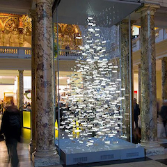 前沿的圣诞树——雅马哈为V&A博物馆“会说话的树”传递声音