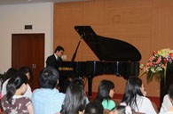 仁恒河滨城会所举行“肖邦之夜钢琴独奏音乐会” 